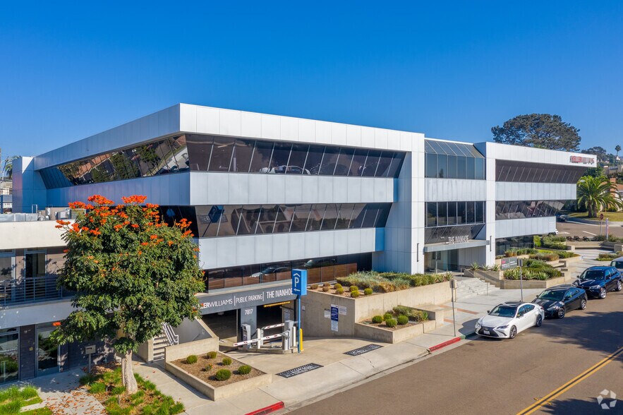 7817 Ivanhoe Ave, La Jolla, CA à louer - Photo du bâtiment - Image 1 de 11
