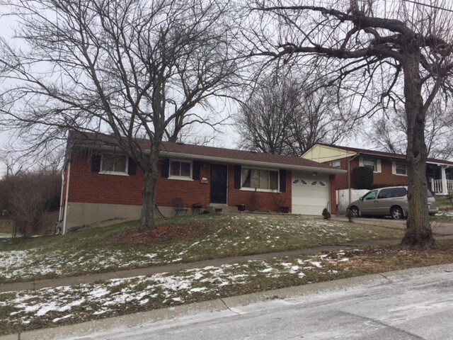 2477 Bluelark Dr, Cincinnati, OH à vendre - Autre - Image 2 de 4