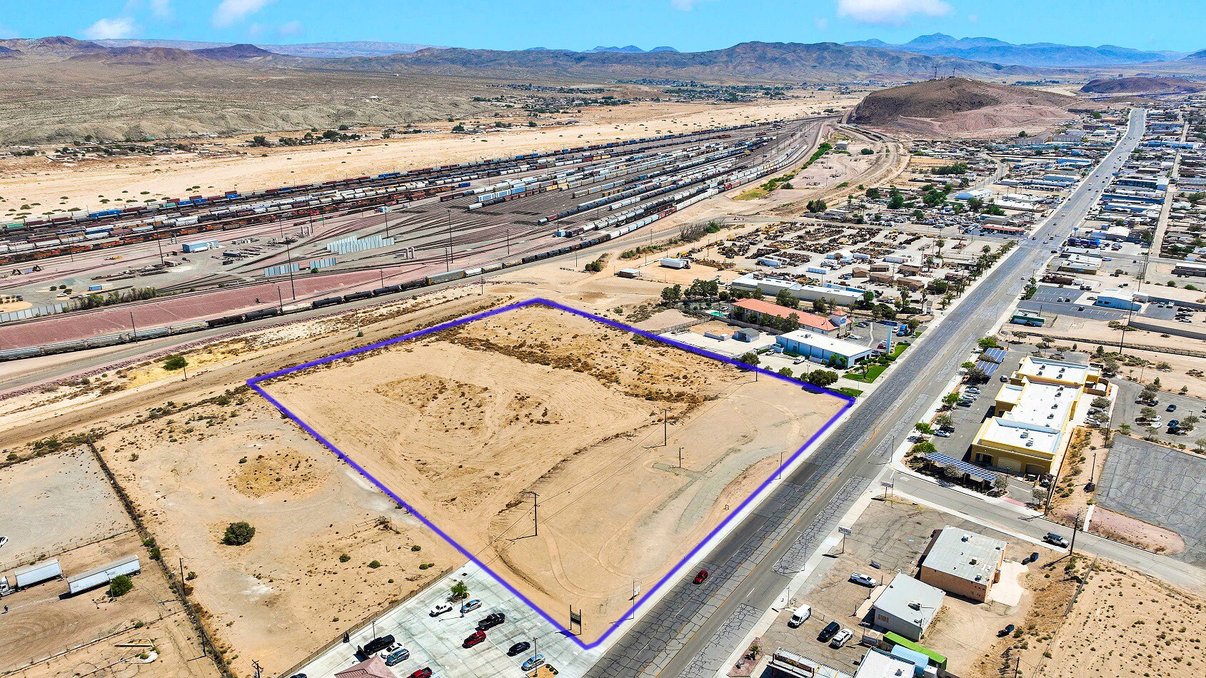 2041 W Main St, Barstow, CA à vendre Photo du bâtiment- Image 1 de 9