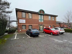 2 Stinsford Rd, Poole for lease Building Photo- Image 2 of 7
