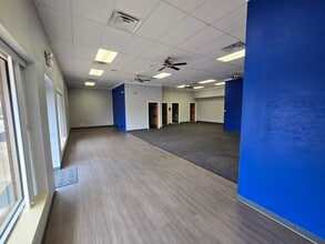 528 E Main St, Park Hills, MO for lease Interior Photo- Image 2 of 6