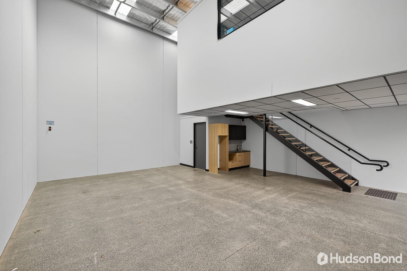 28-63 Willow Ave, Springvale, VIC 3171 - Unit 11 -  - Interior Photo - Image 1 of 5
