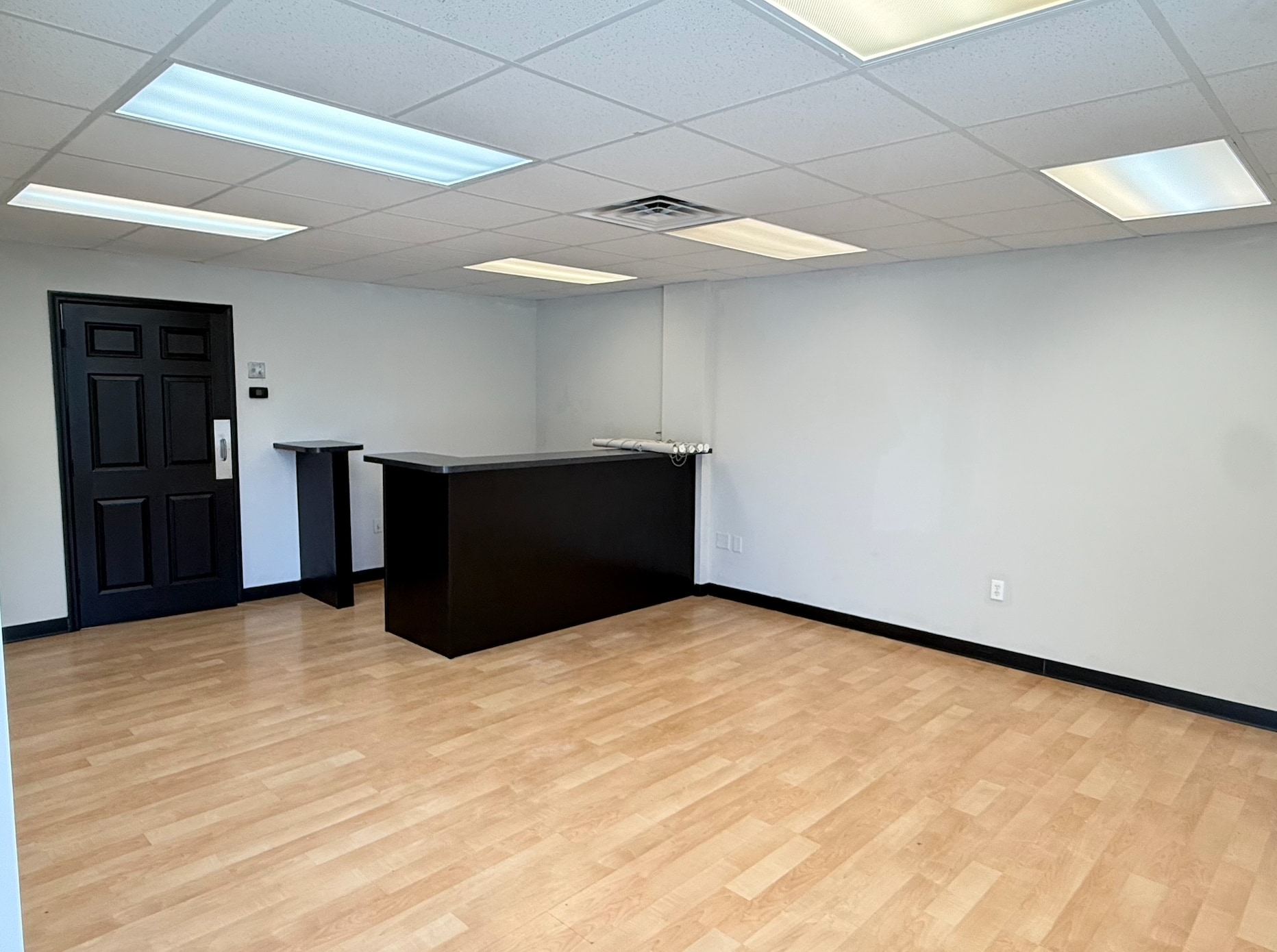 9599 Barber St, Sebastian, FL for lease Interior Photo- Image 1 of 9