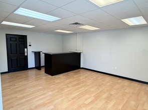 9599 Barber St, Sebastian, FL for lease Interior Photo- Image 1 of 9