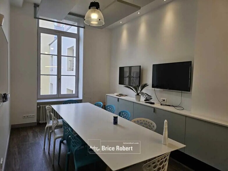 Bureau dans Lyon à louer - Photo intérieure - Image 2 de 6