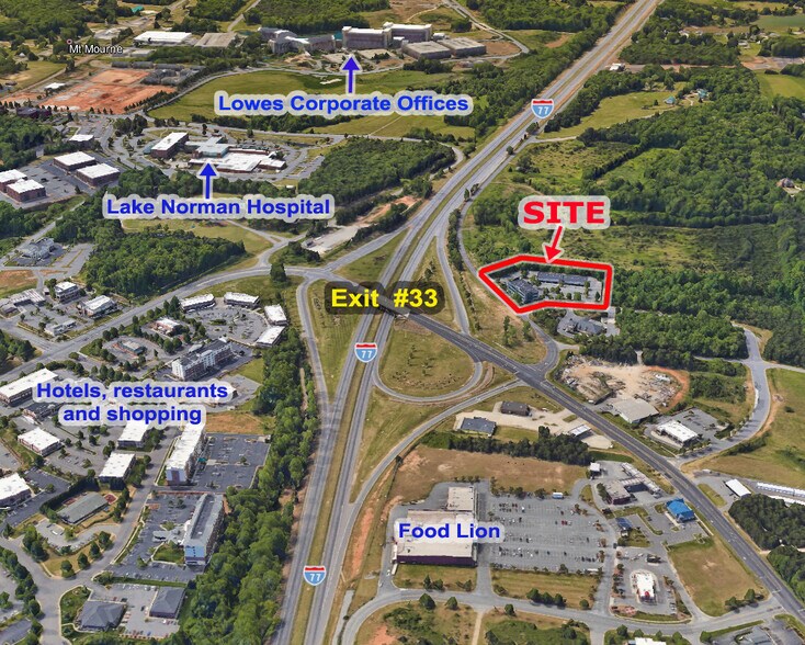 517 Alcove Rd, Mooresville, NC à louer - Photo du bâtiment - Image 2 de 8
