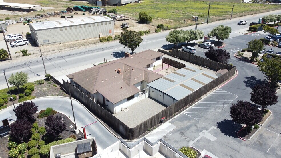 311 Nestles Rd, Soledad, CA à vendre - Photo du bâtiment - Image 3 de 10
