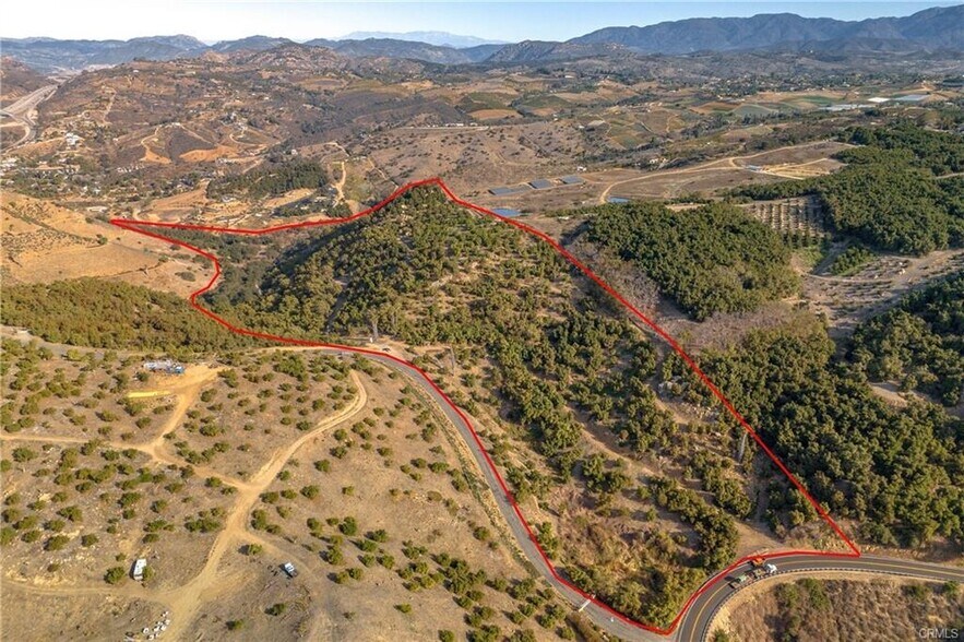 0 Cirle R Dr, Escondido, CA à vendre - Photo du bâtiment - Image 1 de 25