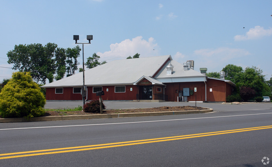 14224 Pennsylvania Ave, Hagerstown, MD for sale - Primary Photo - Image 1 of 1