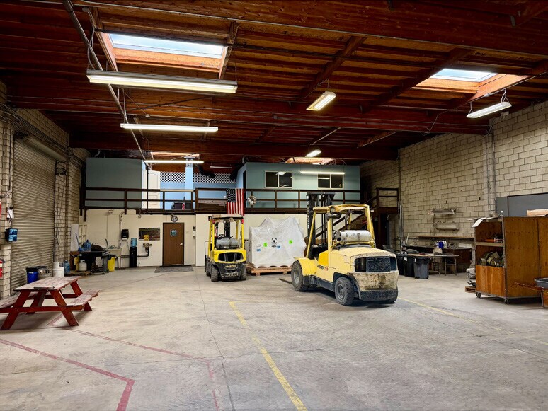 9421 Feron Blvd, Rancho Cucamonga, CA for lease Interior Photo- Image 1 of 6