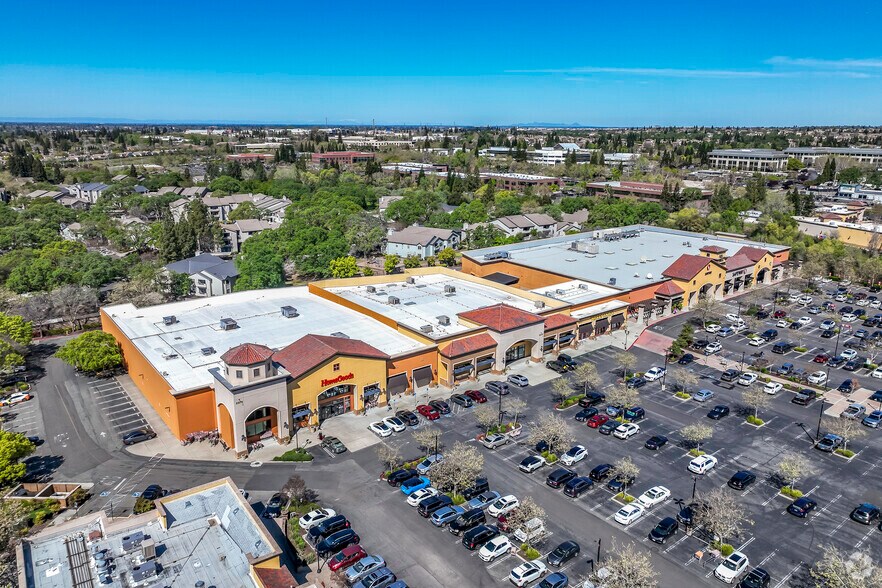 8620-8690 Sierra College Blvd, Roseville, CA à louer - Aérien - Image 3 de 7