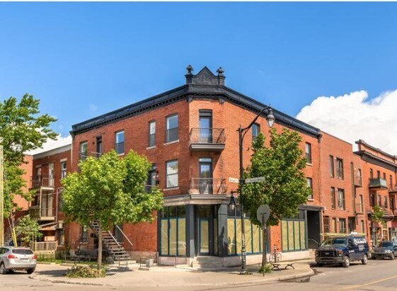 5801-5809 Rue Jeanne-Mance, Montréal, QC for sale Primary Photo- Image 1 of 1