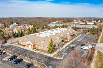 222 S Greenleaf St, Gurnee, IL - Aérien  Vue de la carte - Image1