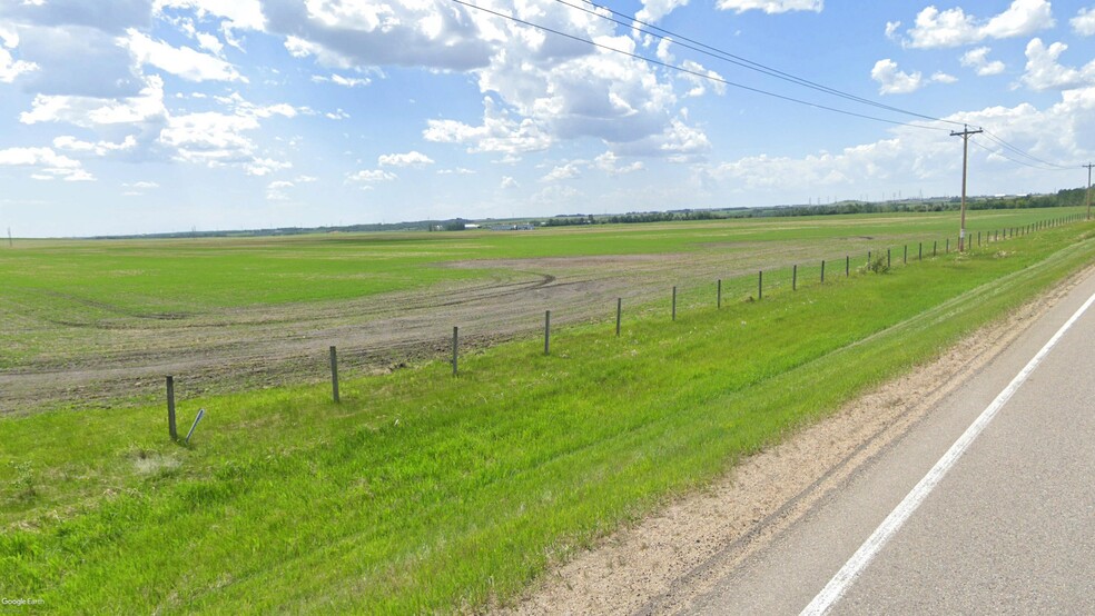 Township Road 502 Northwest ¼ Section 8 - 50-24-4, Leduc County, AB for sale - Building Photo - Image 3 of 5