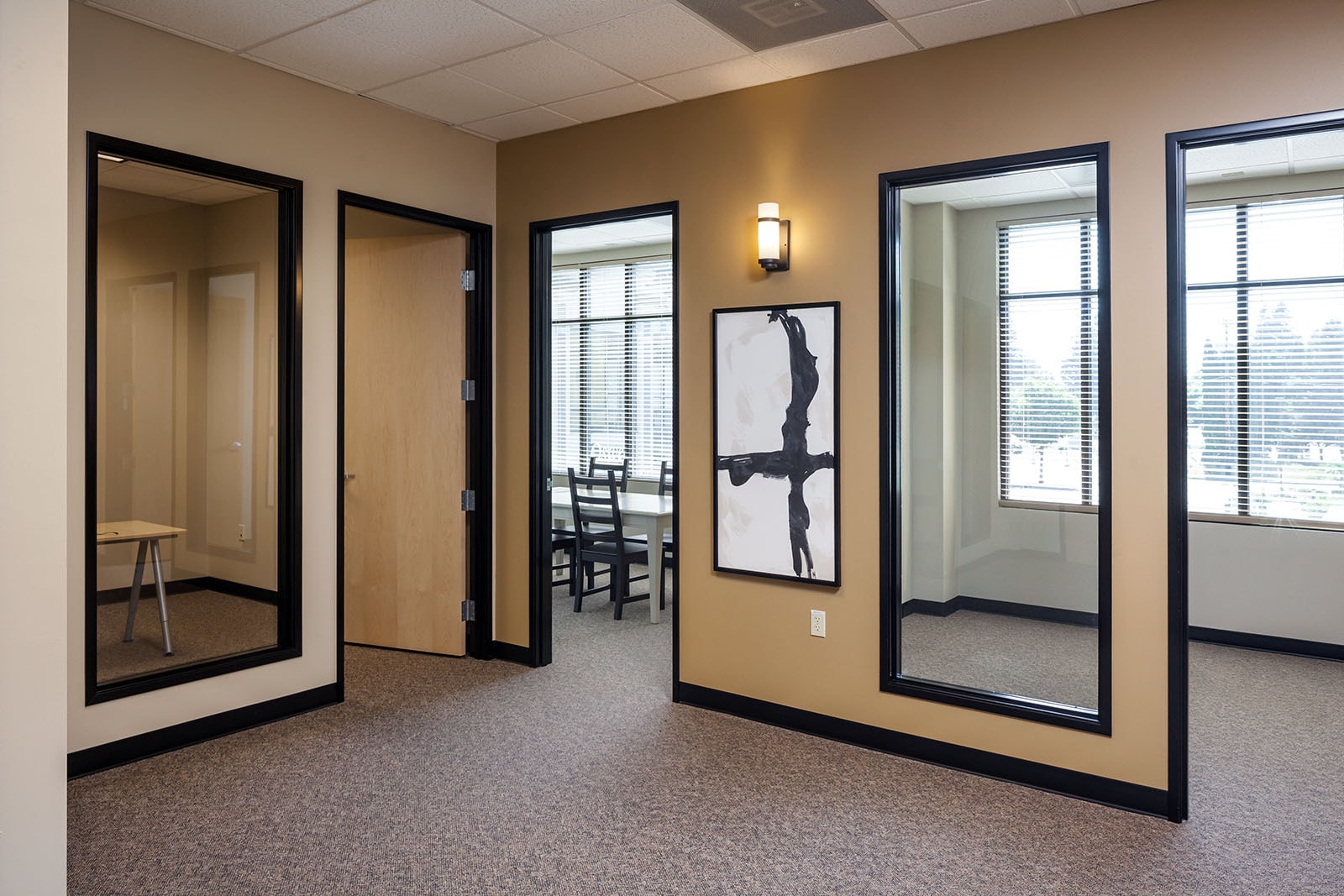 17040 Pilkington Rd, Lake Oswego, OR for lease Interior Photo- Image 1 of 2