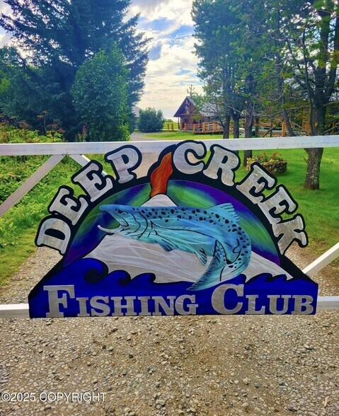 67480 Halibut Rd, Ninilchik, AK for sale - Building Photo - Image 2 of 27