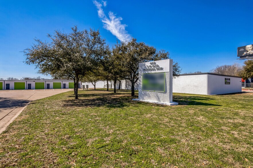 4412-4414 Southwest Blvd, Fort Worth, TX à louer - Photo du bâtiment - Image 3 de 7