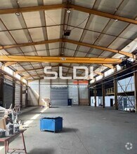 Flex in Vaulx-en-Velin for lease Interior Photo- Image 2 of 2