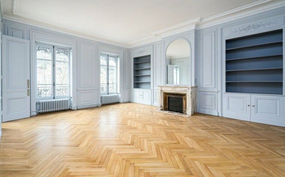 16 Rue Des Pyramides, Paris for lease - Interior Photo - Image 1 of 8