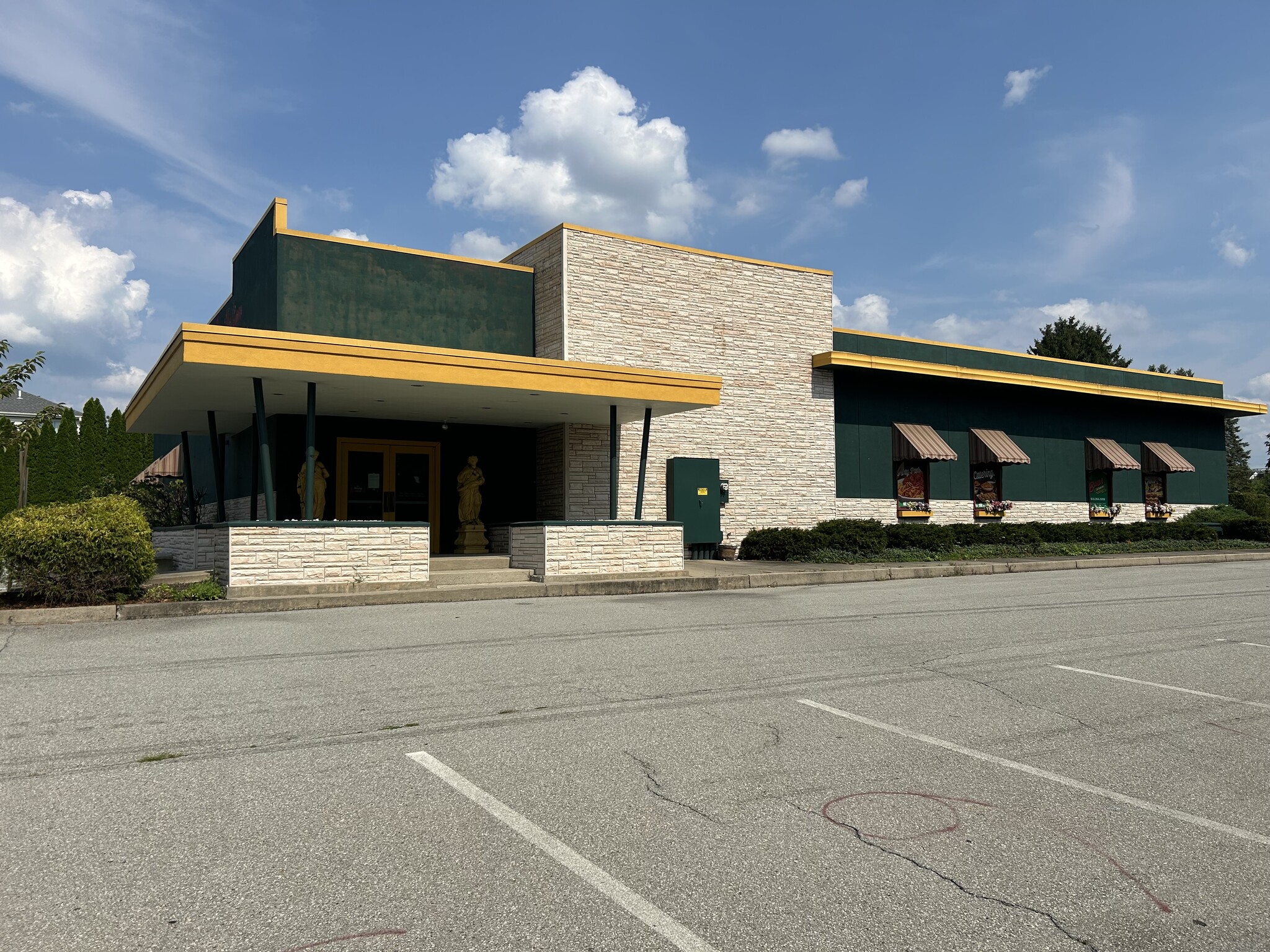 714 Grape St, Whitehall, PA for lease Building Photo- Image 1 of 14