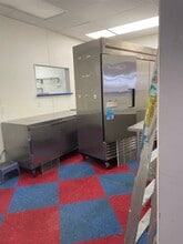 300 Jonestown Rd, Winston-Salem, NC for lease Interior Photo- Image 2 of 3