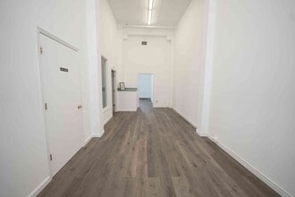 8 John Walsh Blvd, Peekskill, NY à louer Photo intérieure- Image 1 de 4