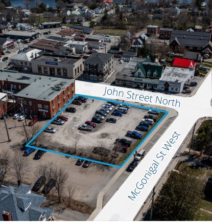 74 John St N, Arnprior, ON à vendre Photo du bâtiment- Image 1 de 1