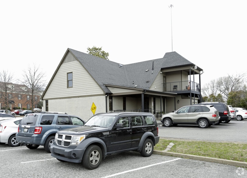 1086 W Rex Rd, Memphis, TN à vendre - Photo du bâtiment - Image 2 de 44