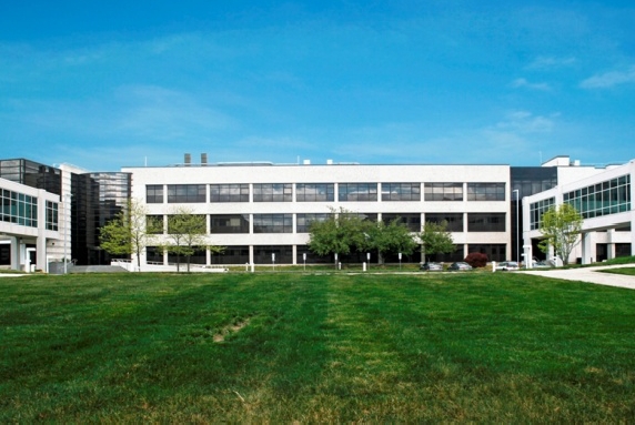 1041 Route 202/206, Bridgewater, NJ for lease - Building Photo - Image 1 of 5