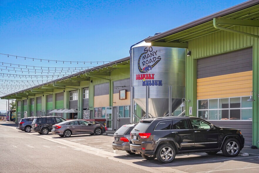 918 W 1st Ave, Denver, CO à louer - Photo du bâtiment - Image 1 de 8