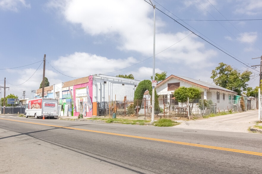 1275 E 25th St, Los Angeles, CA for sale - Building Photo - Image 1 of 32