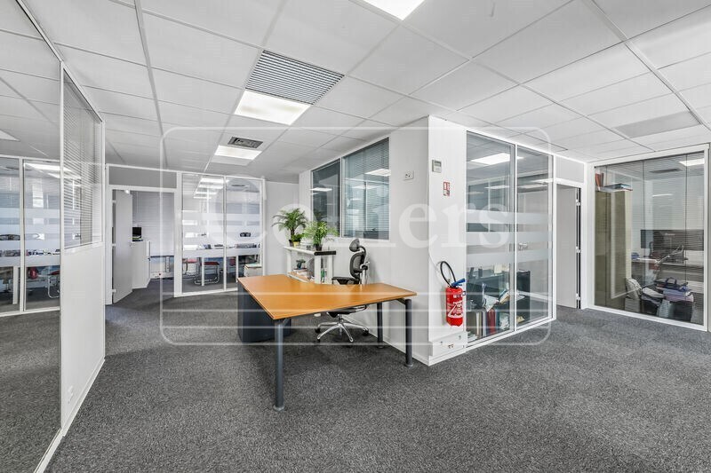 1 Rue Daumier, Marseille for sale - Building Photo - Image 3 of 13