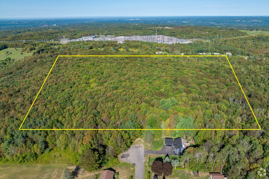 6520 Mallory Rd, Marcy, NY for sale - Building Photo - Image 1 of 21