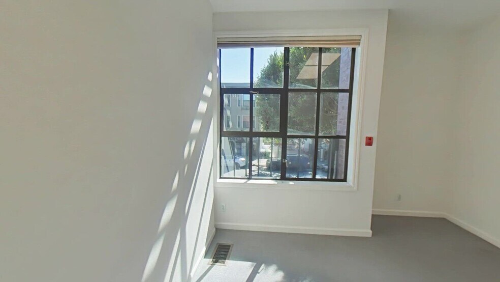 1122 Clement St, San Francisco, CA à louer - Vidéo sur l’inscription commerciale - Image 2 de 26