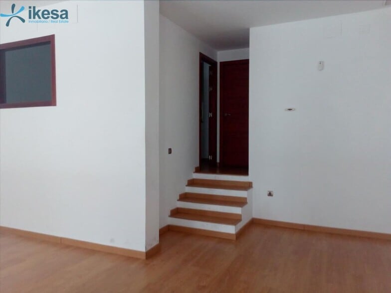 Retail in Badajoz, Badajoz for sale - Interior Photo - Image 1 of 4