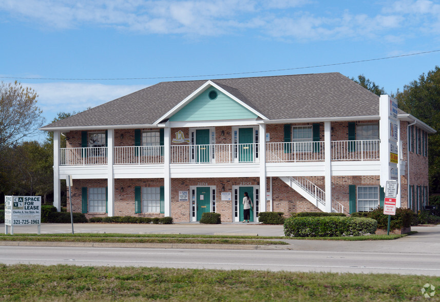 2100 W New Haven Ave, Melbourne, FL for sale - Primary Photo - Image 1 of 7