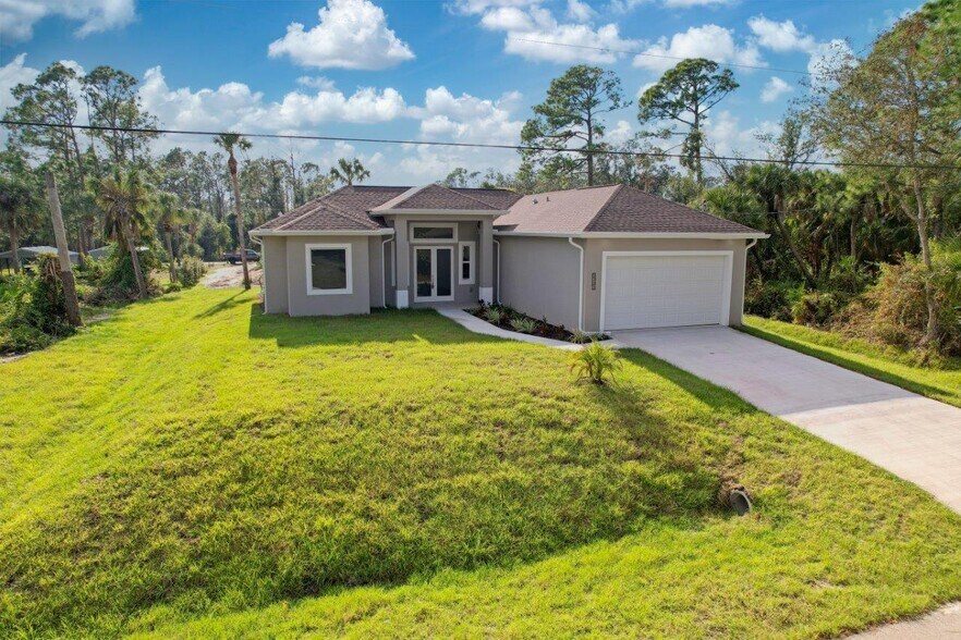 2721 Parasol Ln, North Port, FL à vendre - Photo principale - Image 1 de 1
