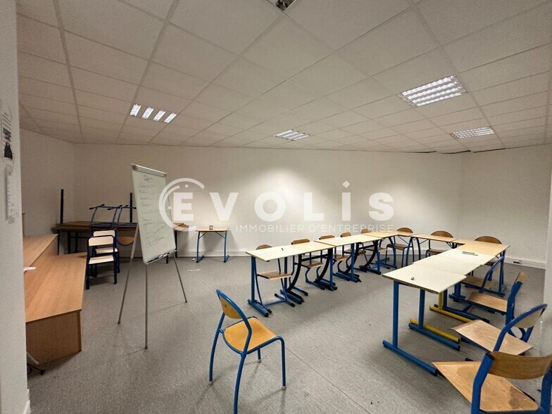 Bureau dans Bagneux à louer - Photo intérieure - Image 1 de 24