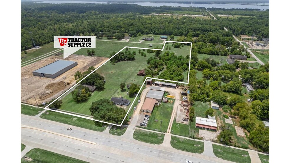 22527 FM 2100 Rd, Crosby, TX à vendre - Photo du bâtiment - Image 2 de 4