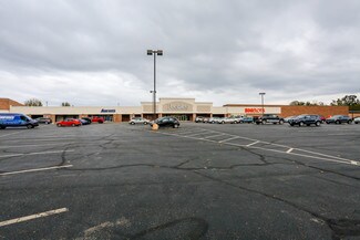 Plus de détails pour 554 E Main St, Jackson, OH - Commerce de détail à louer