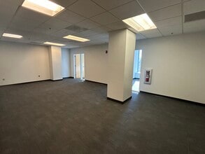 333 Fayetteville St, Raleigh, NC for lease Interior Photo- Image 2 of 8