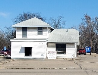 More details for 815 E Milam St, Mexia, TX - Office for Sale