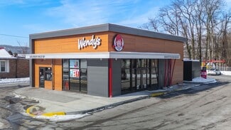 More details for 649 Carolina Ave, Chester, WV - Retail for Sale