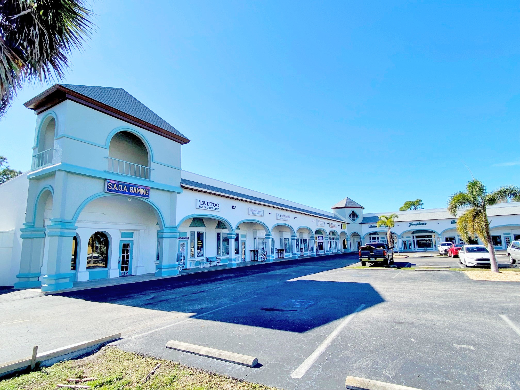 612 N Indiana Ave, Englewood, FL for lease Primary Photo- Image 1 of 5