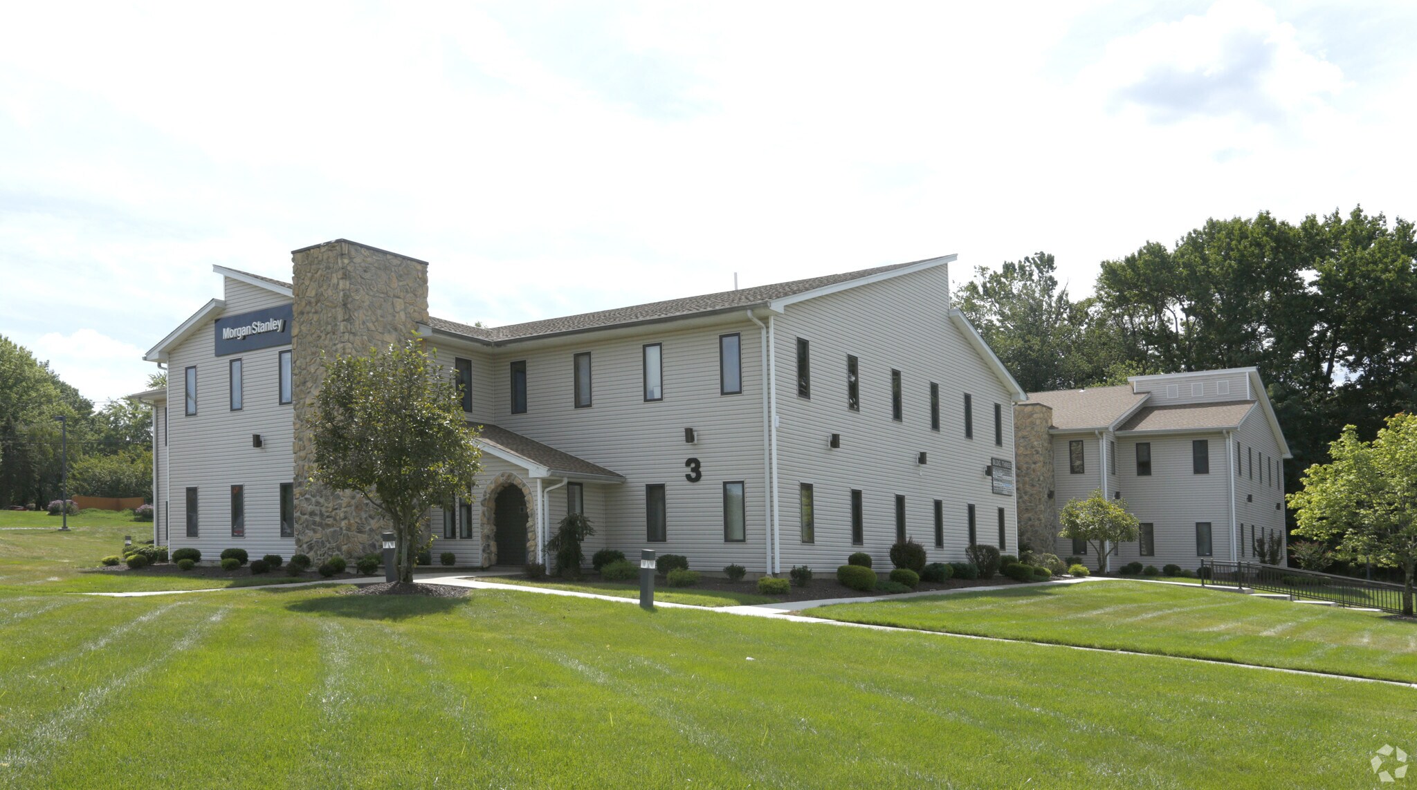 25 Kilmer Dr, Morganville, NJ à louer Photo principale- Image 1 de 8