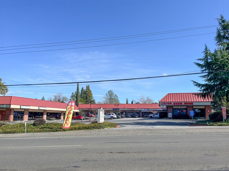 4076 Grass Valley Hwy, Auburn, CA for lease - Building Photo - Image 1 of 1