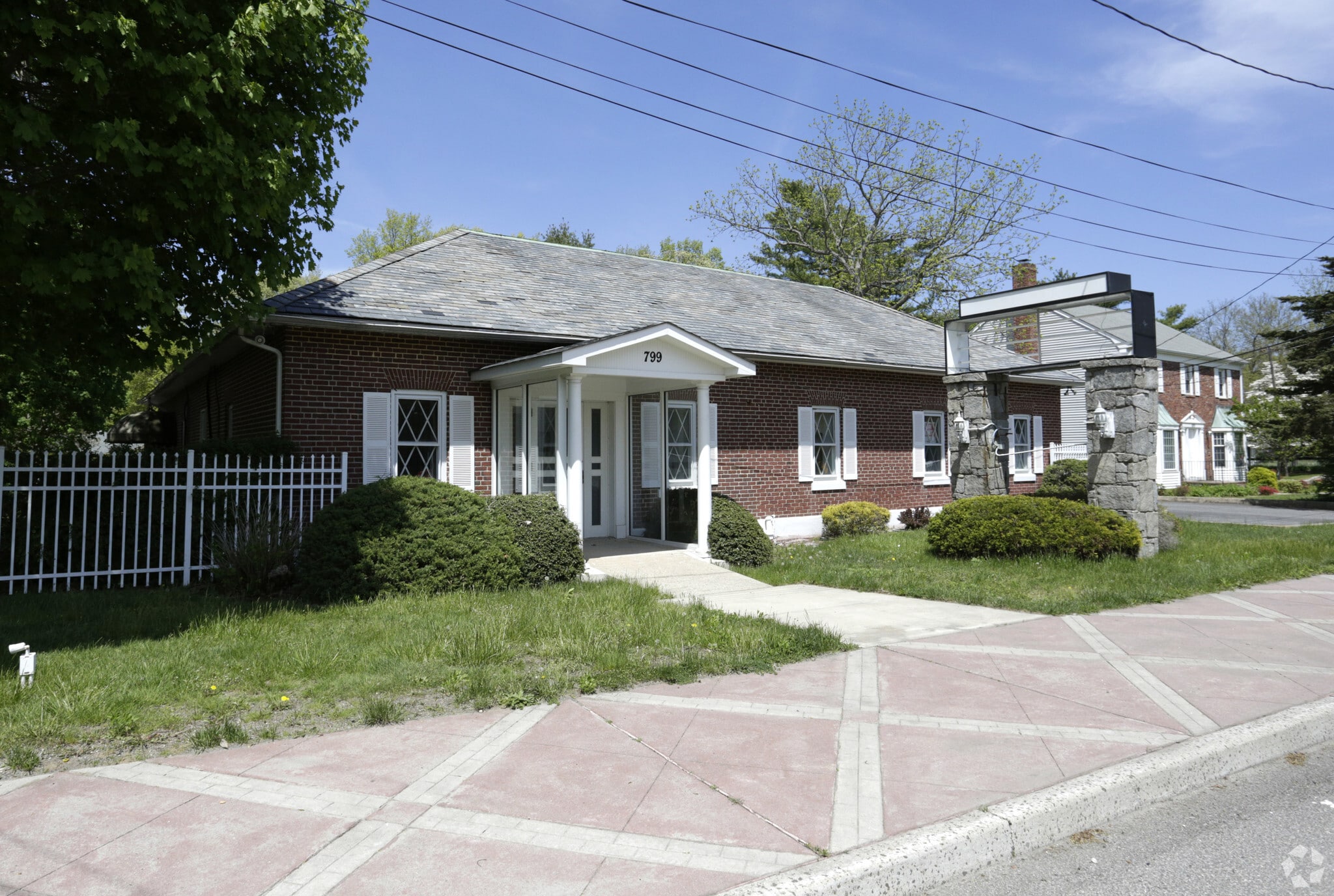 799 Rt-25a, Rocky Point, NY à vendre Photo principale- Image 1 de 50