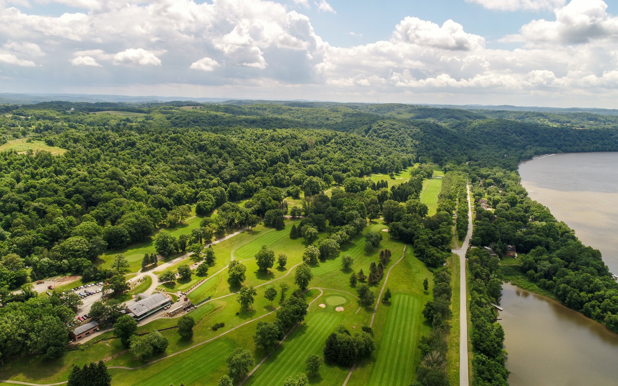 130 Club House Dr, Freeport, PA à vendre Photo principale- Image 1 de 18