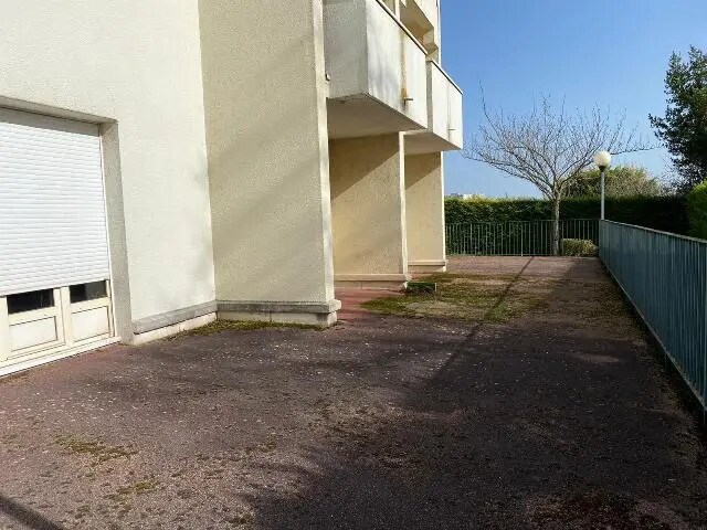 Bureau dans Melun à vendre Photo du bâtiment- Image 1 de 9