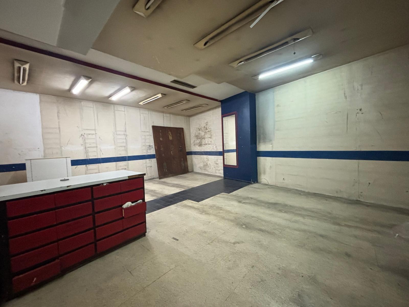 Avenida Ronda de los Tejares, Córdoba, Córdoba à vendre Photo du bâtiment- Image 1 de 9